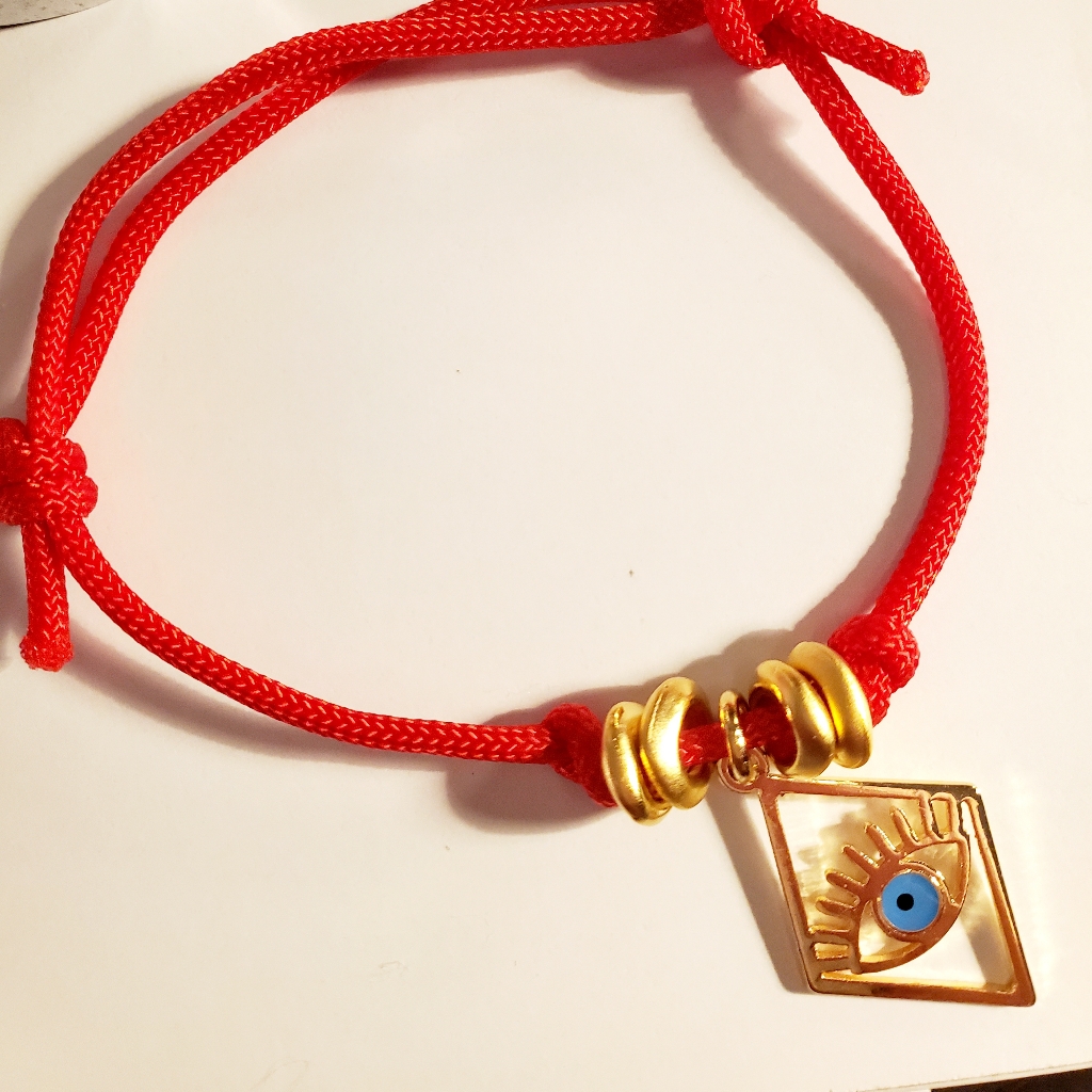 Handmade. Artesian Evil Eye Red String